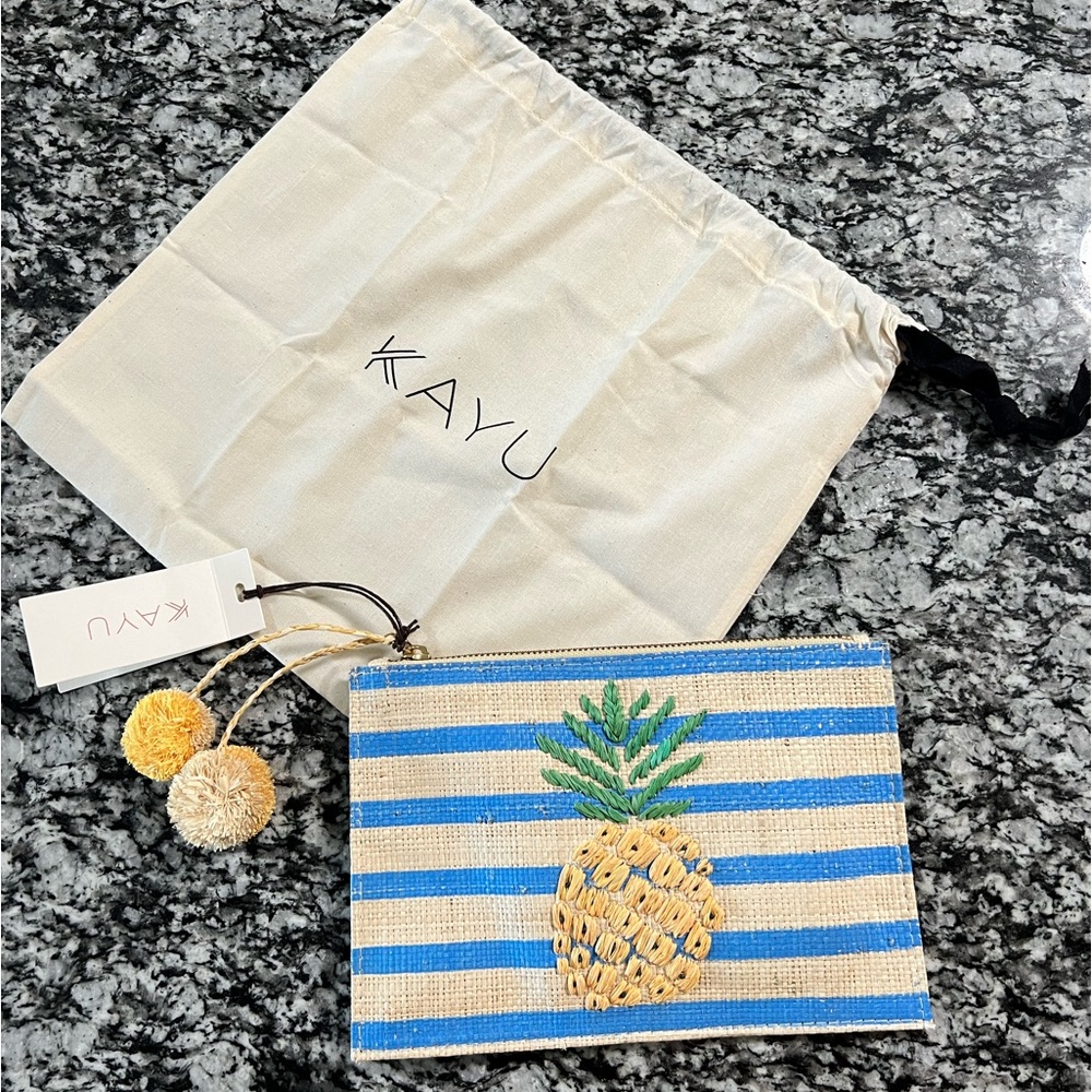 KAYS+tommy Bahama